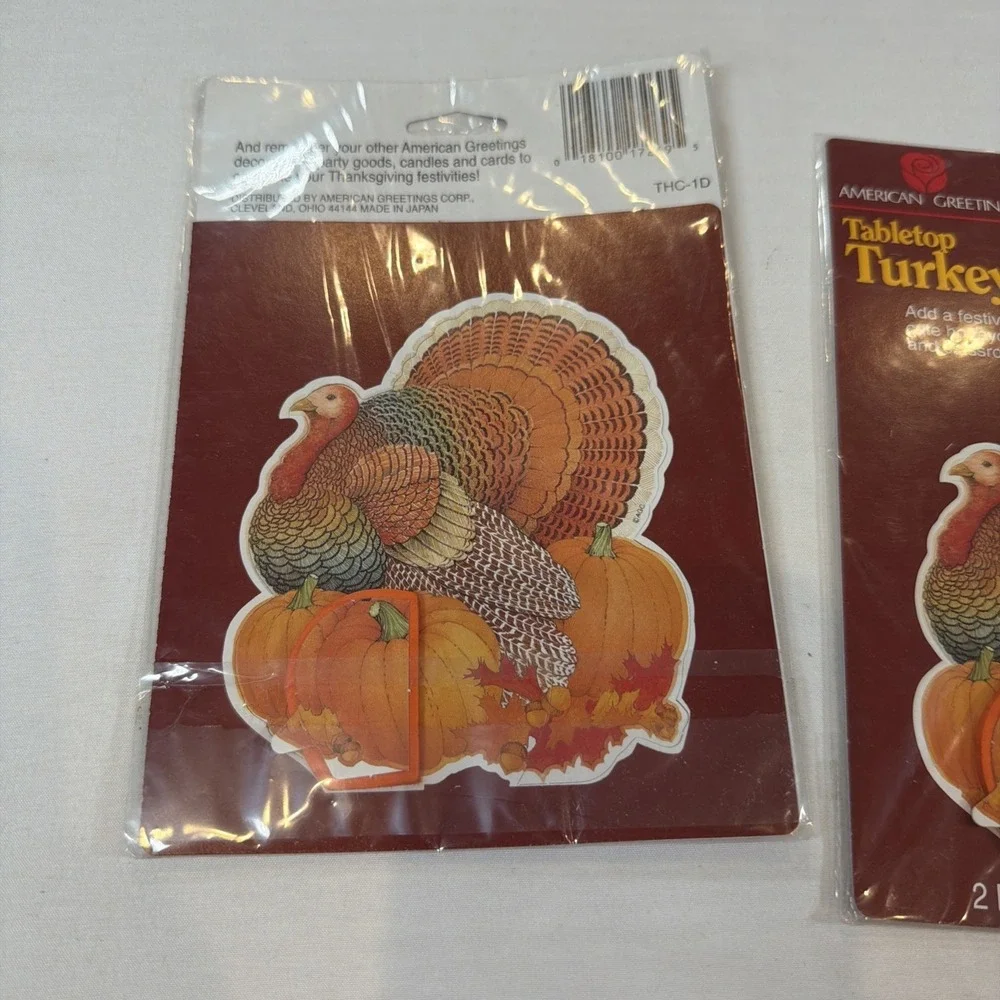 Vintage AMERICAN GREETINGS Honeycomb Turkey Decorations Mini Two Packs Of 2‎